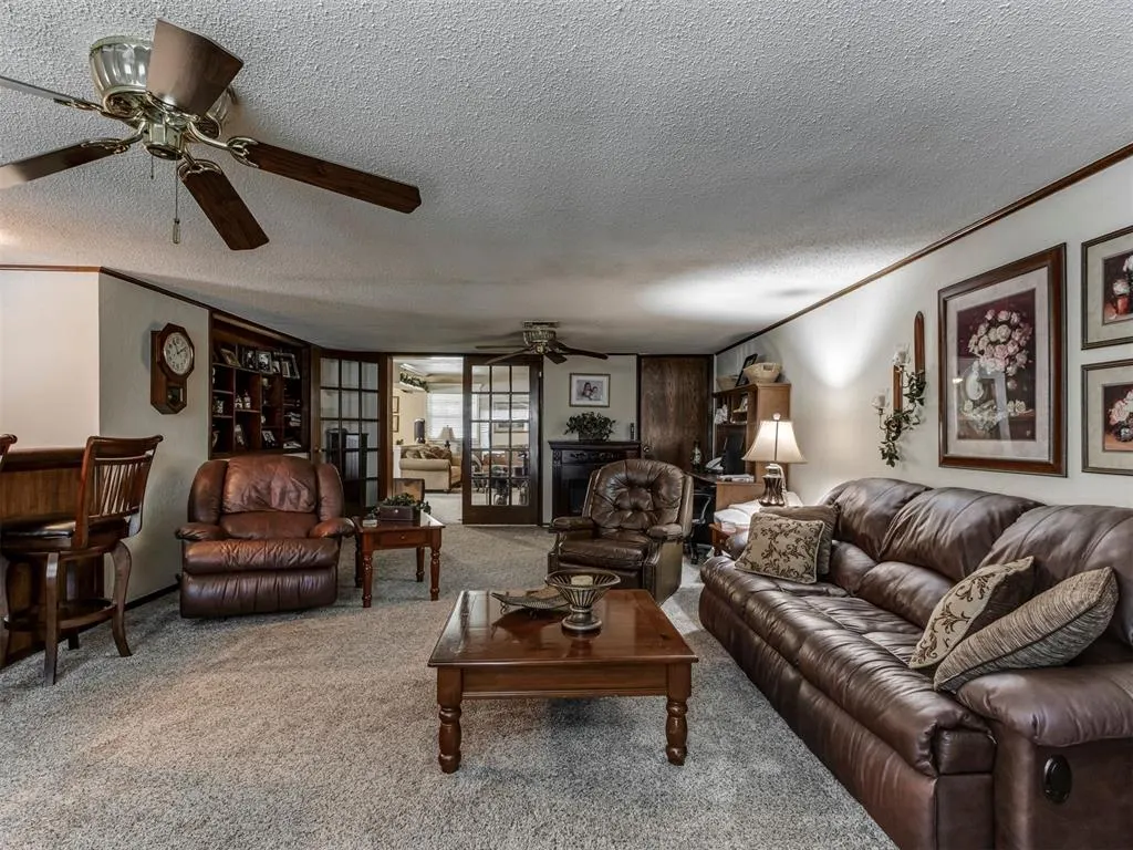 Photo 15 — 13708 NE 9th Street, Choctaw, OK 73020