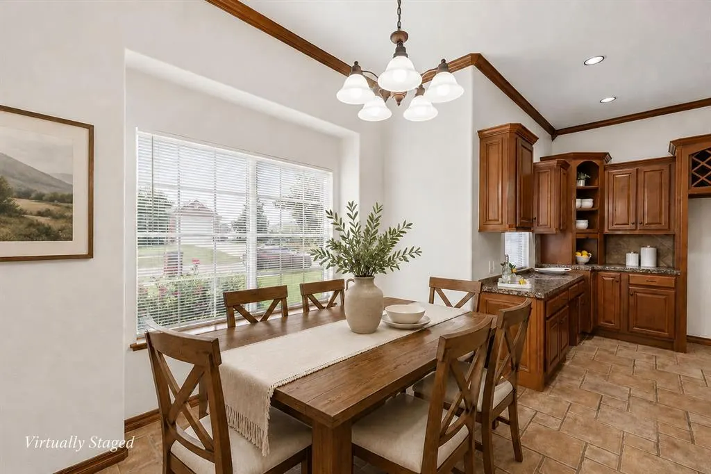 Photo 15 — 305 E Richmond Terrace, Mustang, OK 73064