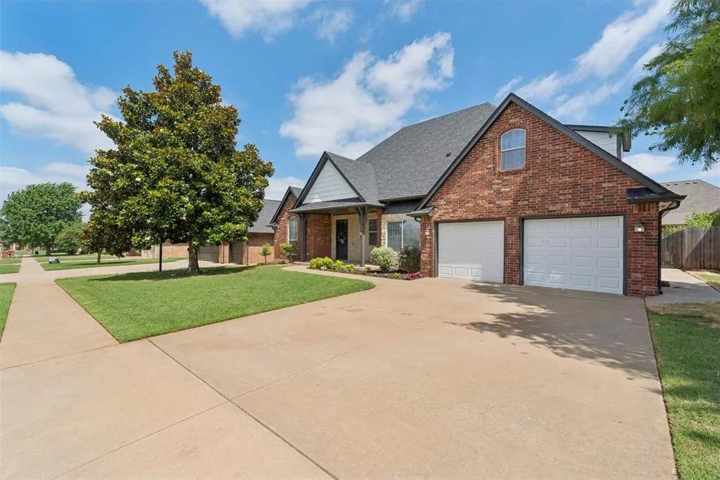 Photo 46 — 305 E Richmond Terrace, Mustang, OK 73064