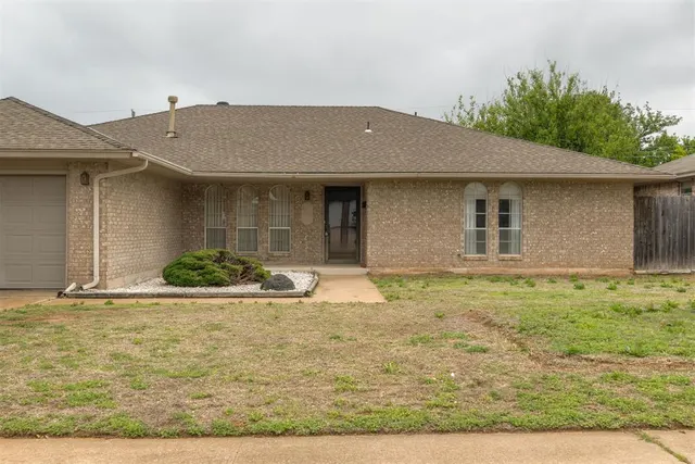 Front exterior — 2904 Shadybrook Drive, Midwest City, OK 73110