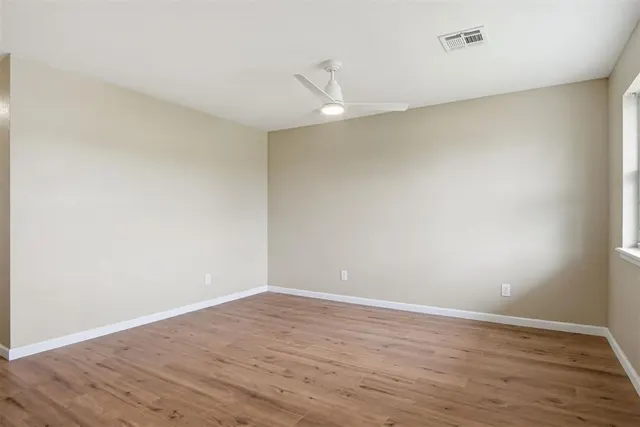 Photo 8 — 4631 SW J Avenue, Lawton, OK 73505