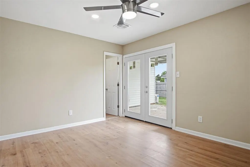 Photo 23 — 4631 SW J Avenue, Lawton, OK 73505