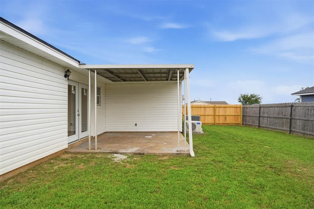 Photo 37 — 4631 SW J Avenue, Lawton, OK 73505