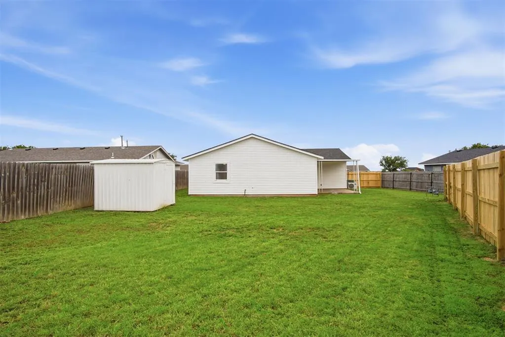 Photo 38 — 4631 SW J Avenue, Lawton, OK 73505