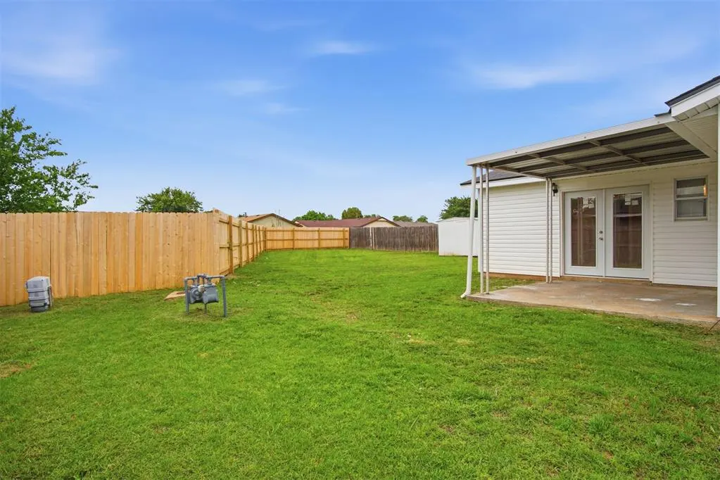 Photo 40 — 4631 SW J Avenue, Lawton, OK 73505
