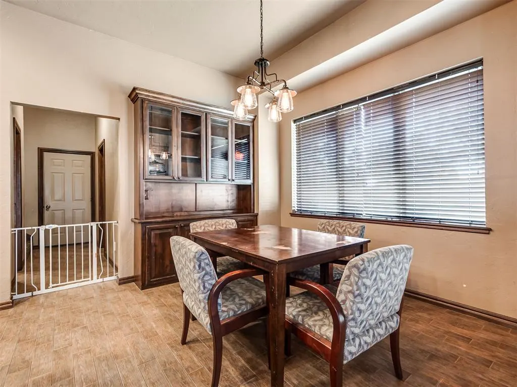 Photo 17 — 327 N Ash Street, Crescent, OK 73028
