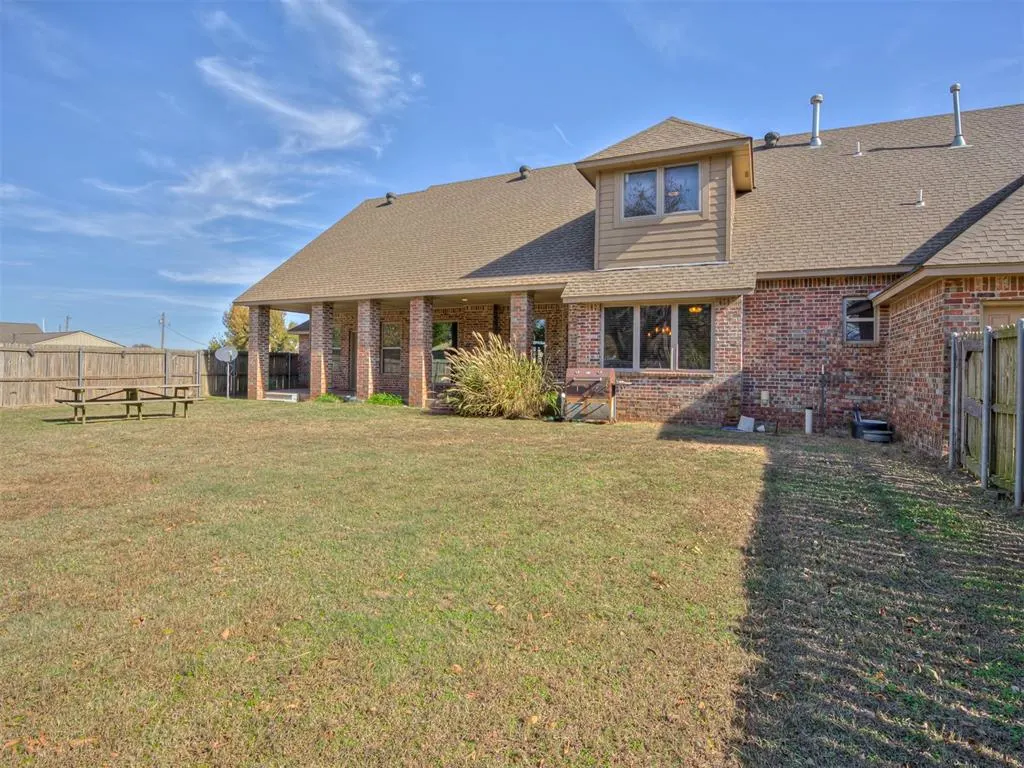 Photo 41 — 327 N Ash Street, Crescent, OK 73028