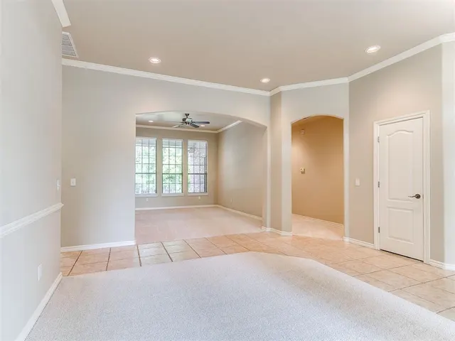 Photo 6 — 3201 Amberwood Court, Edmond, OK 73003
