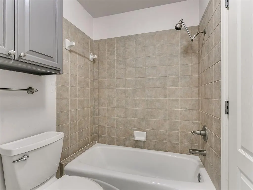 Photo 39 — 3201 Amberwood Court, Edmond, OK 73003