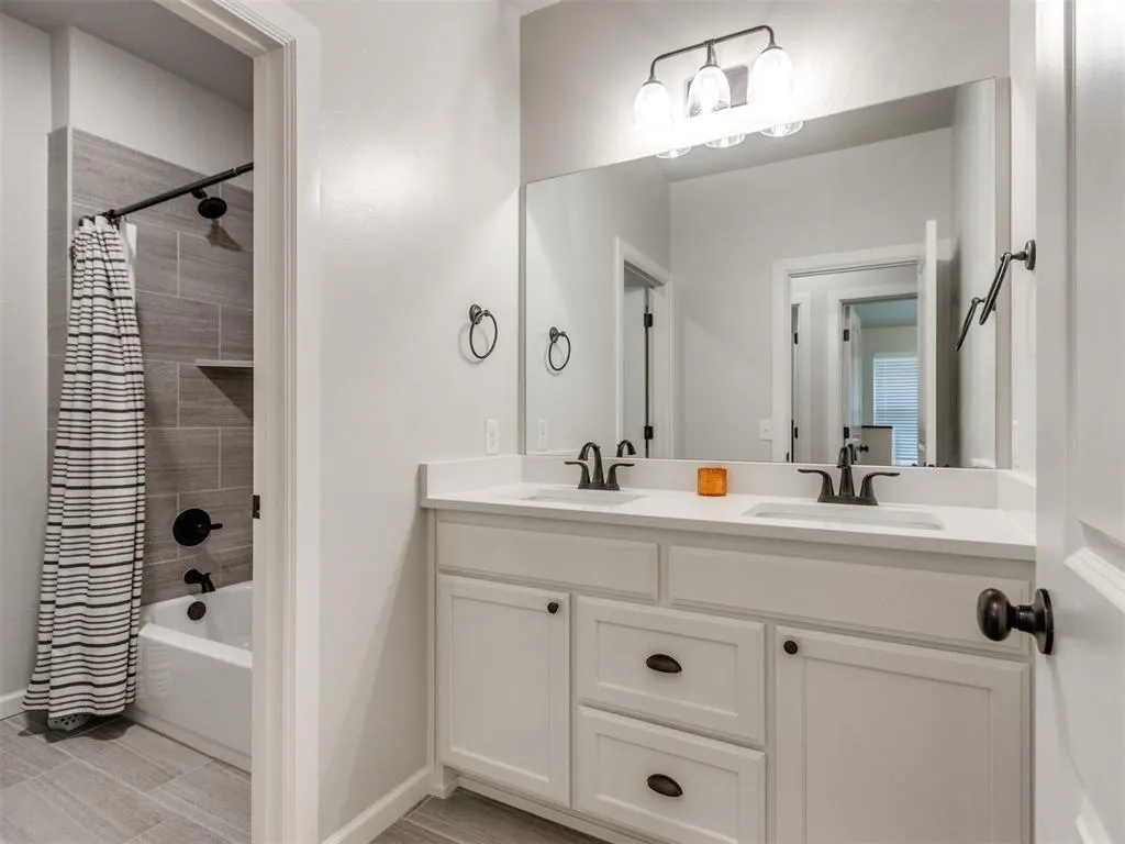 Photo 22 — 408 Tralee Lane, Yukon, OK 73099