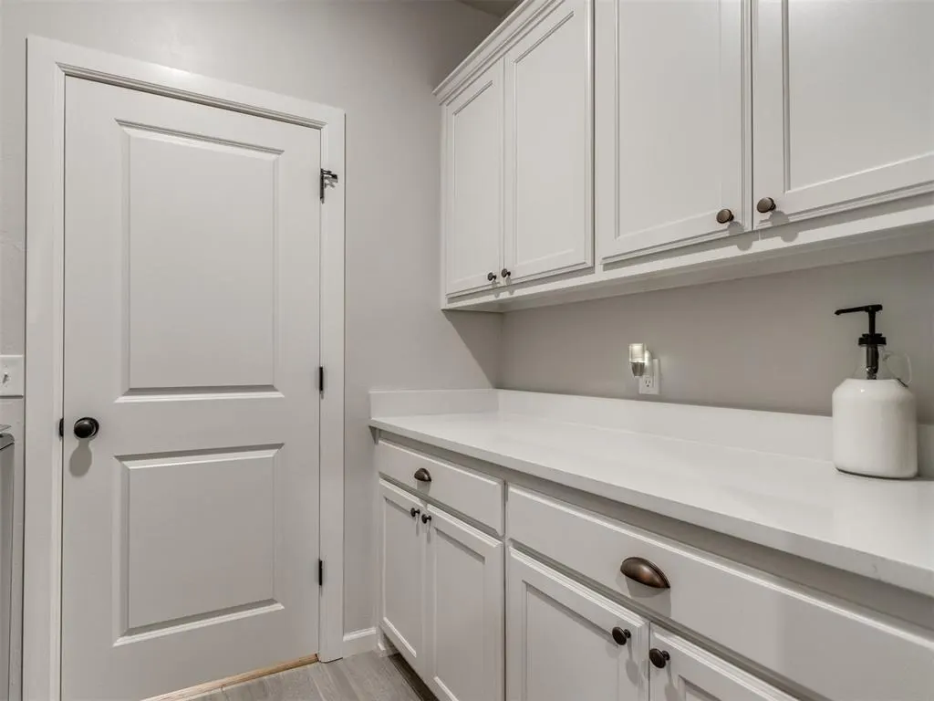 Photo 41 — 408 Tralee Lane, Yukon, OK 73099
