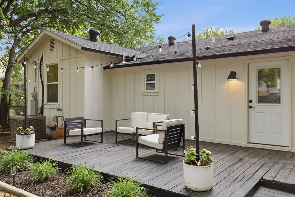 Photo 37 — 915 W Comanche Street, Norman, OK 73069