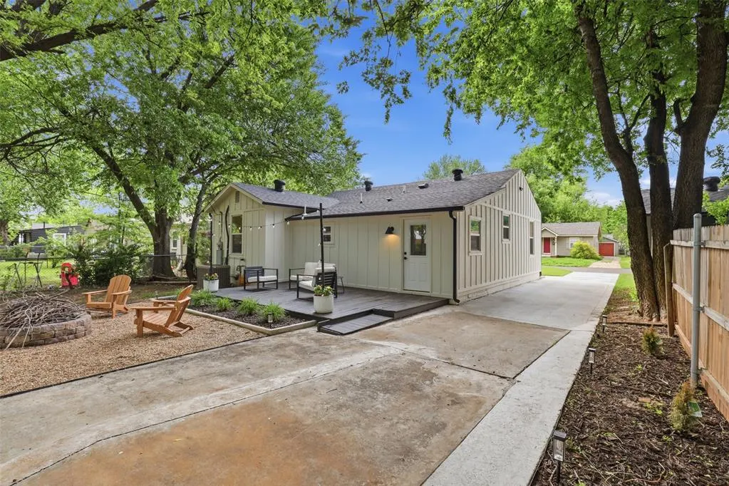 Photo 40 — 915 W Comanche Street, Norman, OK 73069