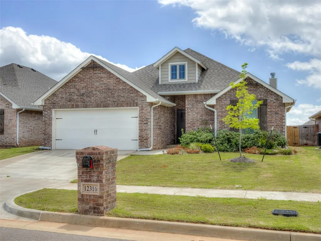 Front exterior — 12316 SW 31st Street, Yukon, OK 73099