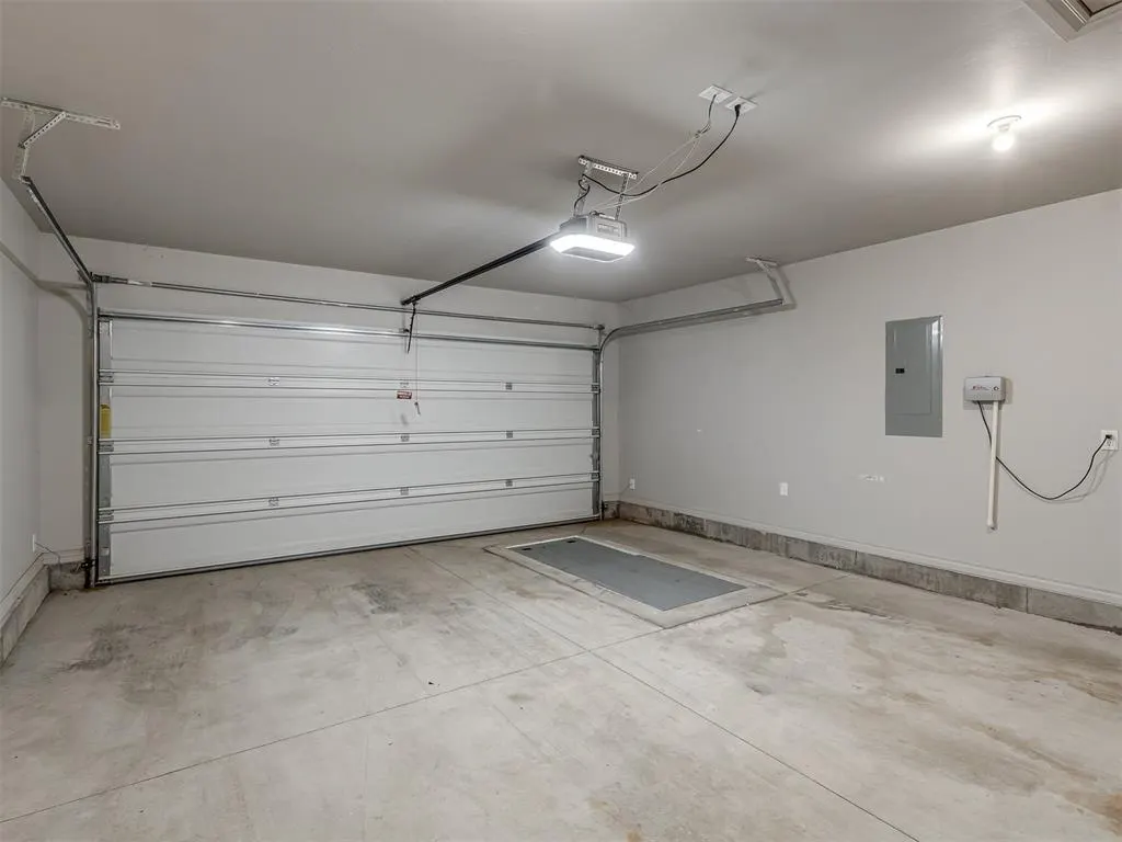 Photo 23 — 12316 SW 31st Street, Yukon, OK 73099