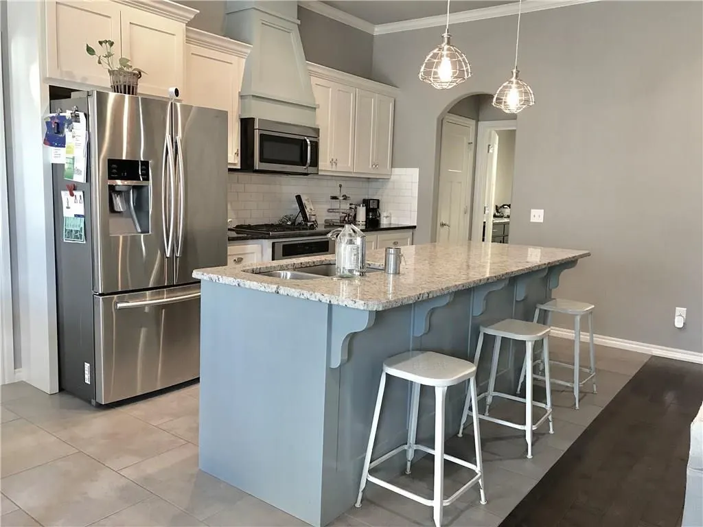 Photo 6 — 3317 Lakeshire Ridge Way, Edmond, OK 73034