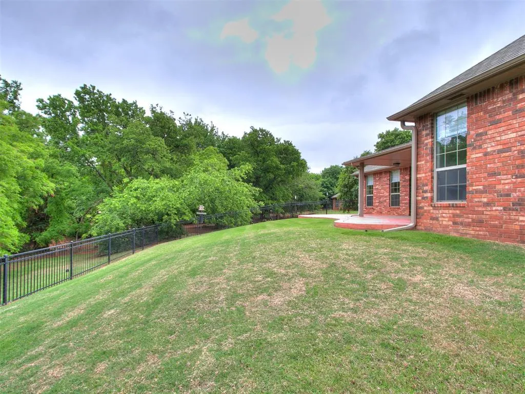Photo 44 — 3141 Viewmont Court, Edmond, OK 73003