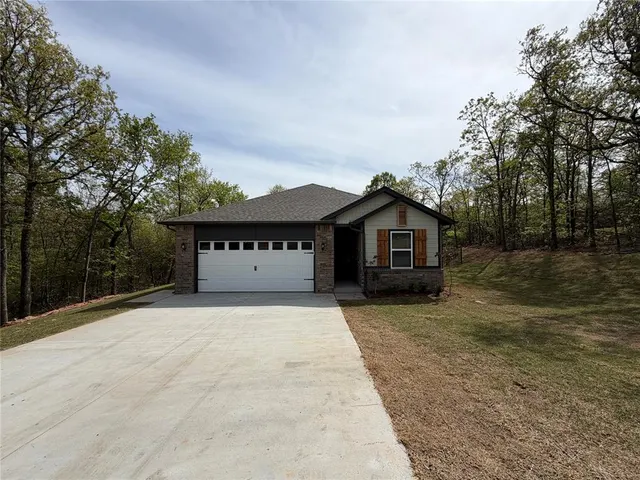 Photo 2 — 17310 Lantana Loop, Newalla, OK 74857