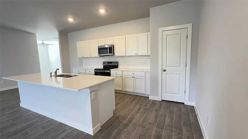 Photo 4 — 17024 Buck Circle, Newalla, OK 74857