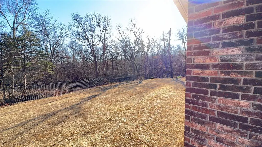 Photo 8 — 17024 Buck Circle, Newalla, OK 74857