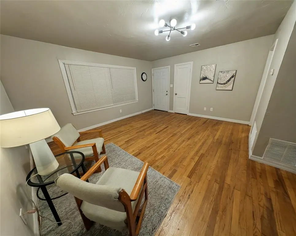 Photo 4 — 1009 Stansell Drive, Midwest City, OK 73110