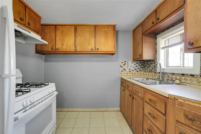 Photo 8 — 508 N Elm, Granite, OK 73547