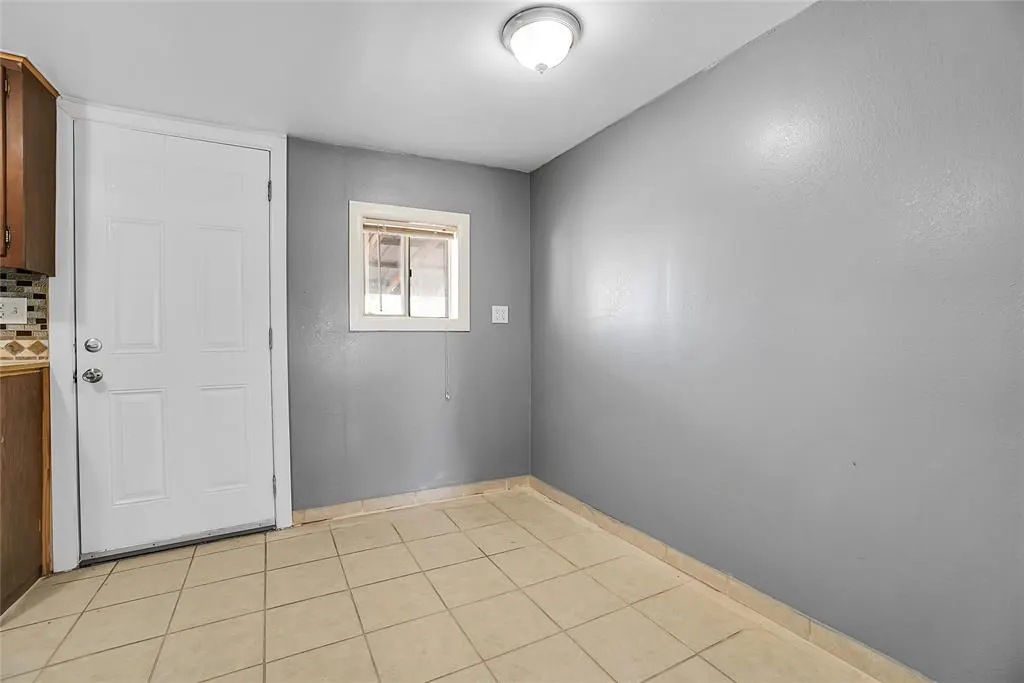 Photo 12 — 508 N Elm, Granite, OK 73547