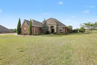 Sold home at 301 Meadow Lark Lane