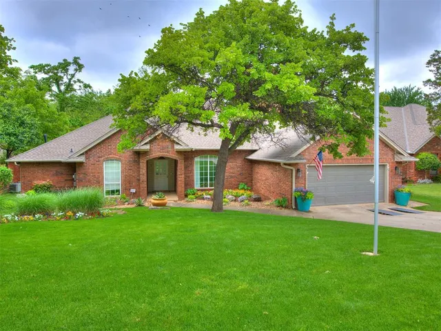 Front exterior — 2617 Brixton Road, Edmond, OK 73034
