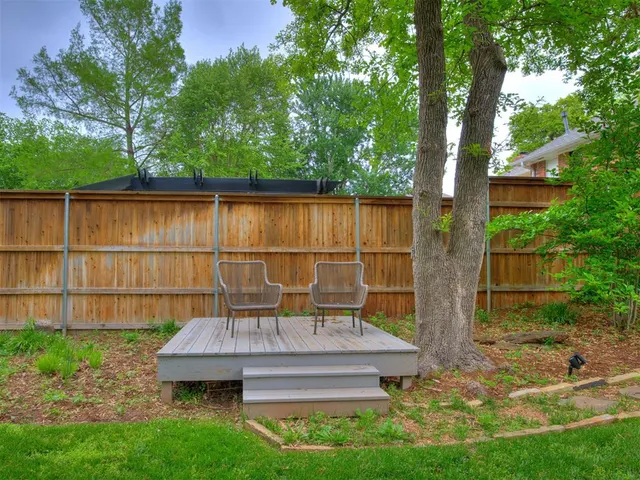 Photo 7 — 2617 Brixton Road, Edmond, OK 73034