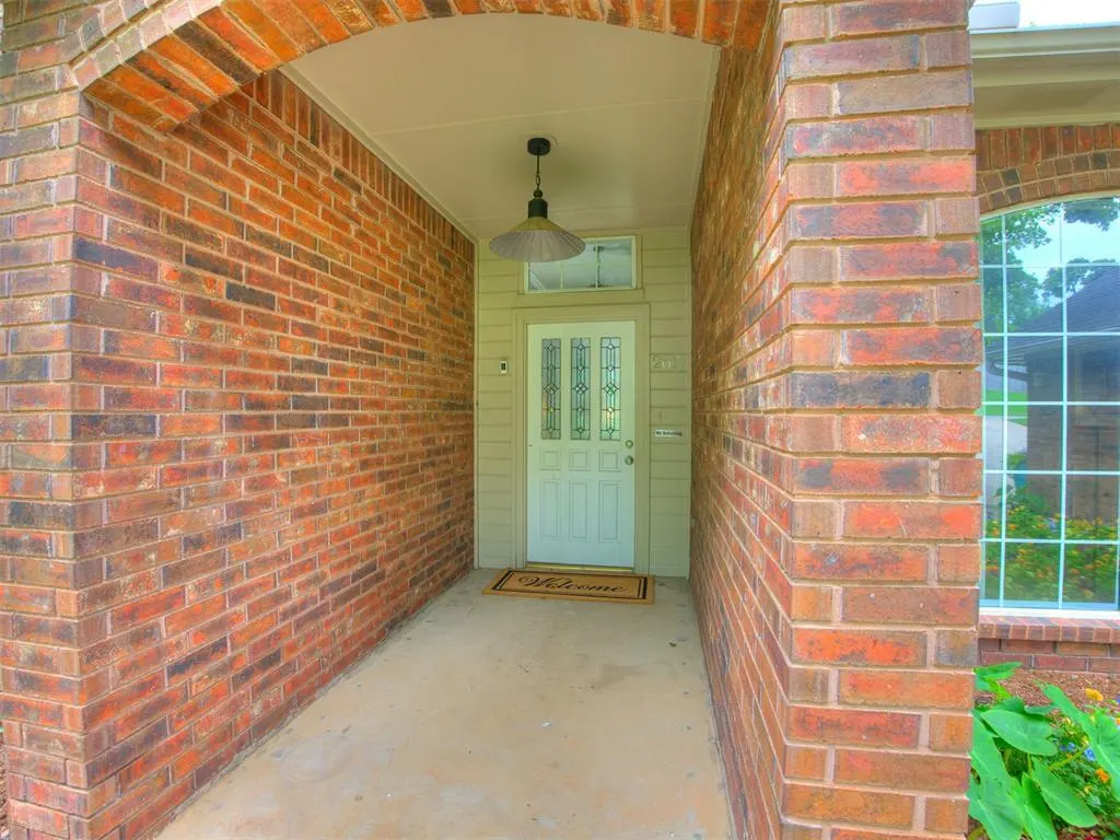 Photo 8 — 2617 Brixton Road, Edmond, OK 73034