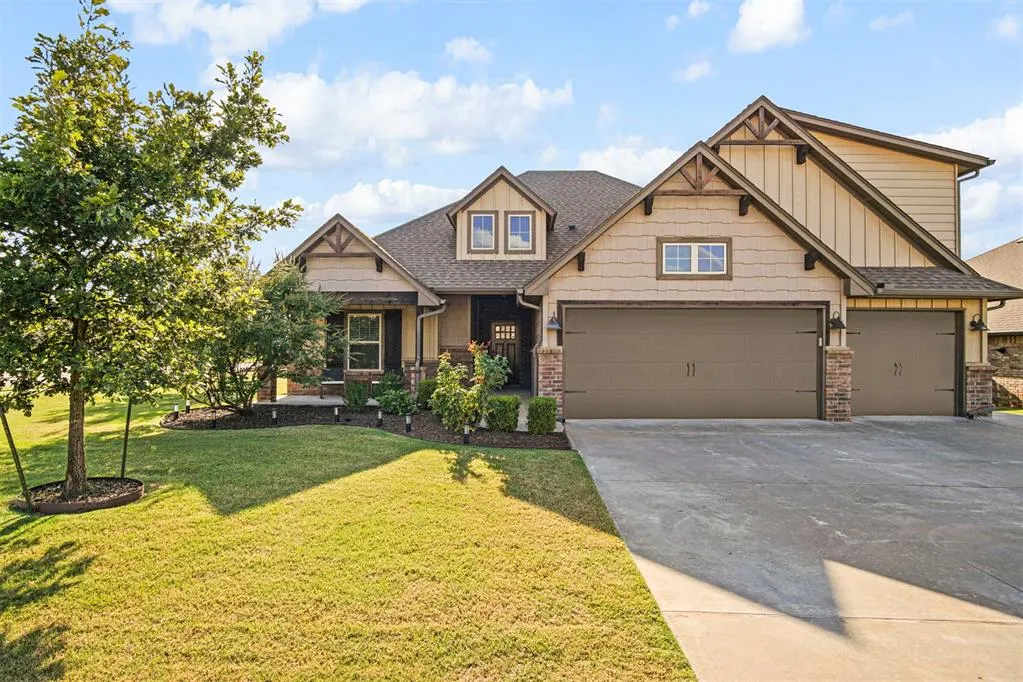 Front exterior — 4909 Mahogany Drive, Edmond, OK 73025