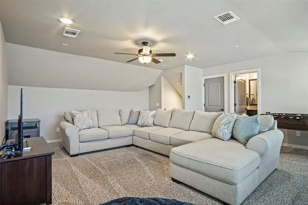 Photo 33 — 4909 Mahogany Drive, Edmond, OK 73025