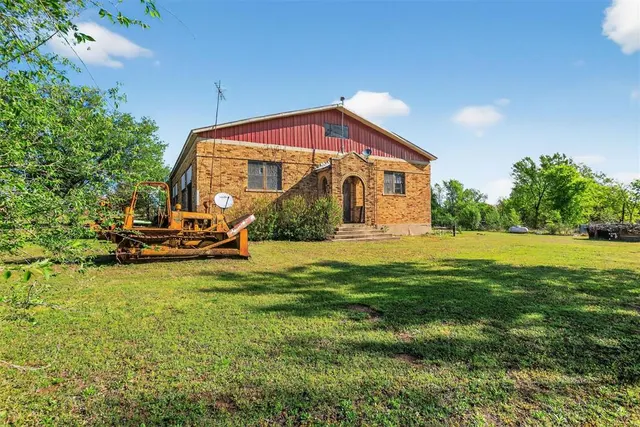 Photo 2 — 13946 Highway 56 Highway, Sasakwa, OK 74867