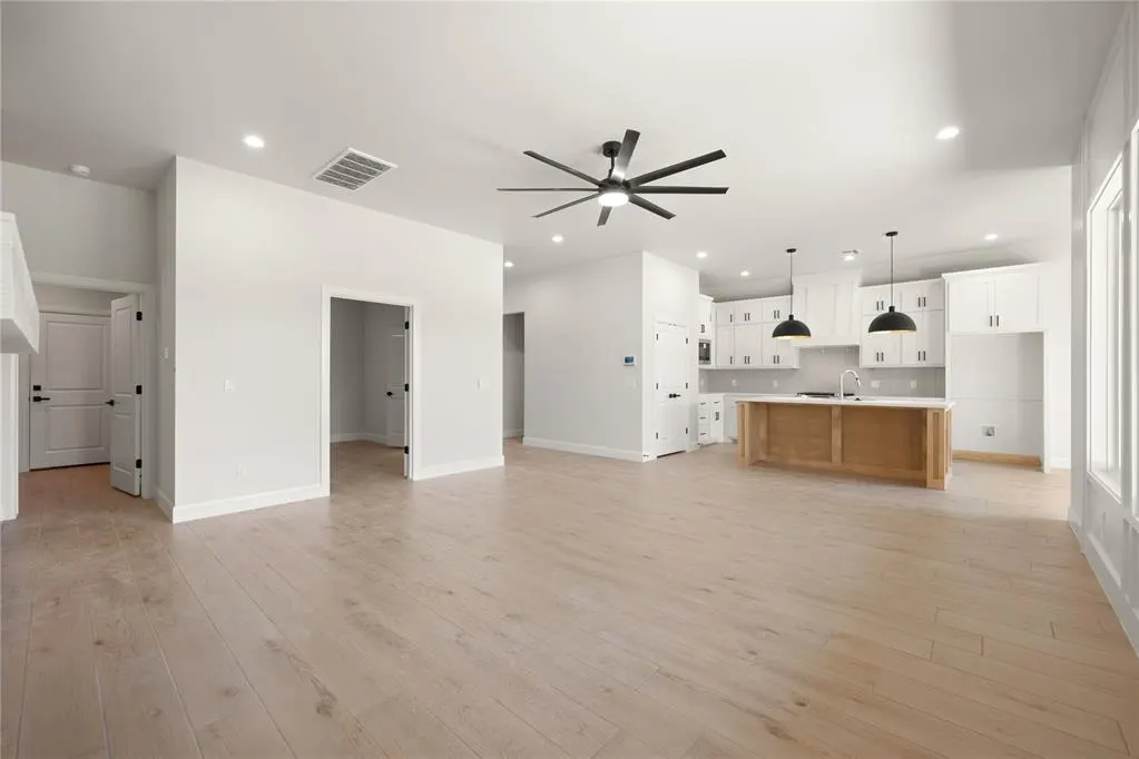 Photo 11 — 8412 NW 153rd Street, Edmond, OK 73013