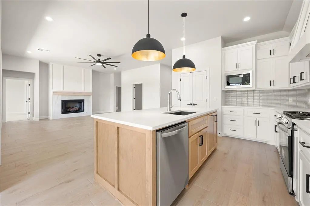 Photo 13 — 8412 NW 153rd Street, Edmond, OK 73013