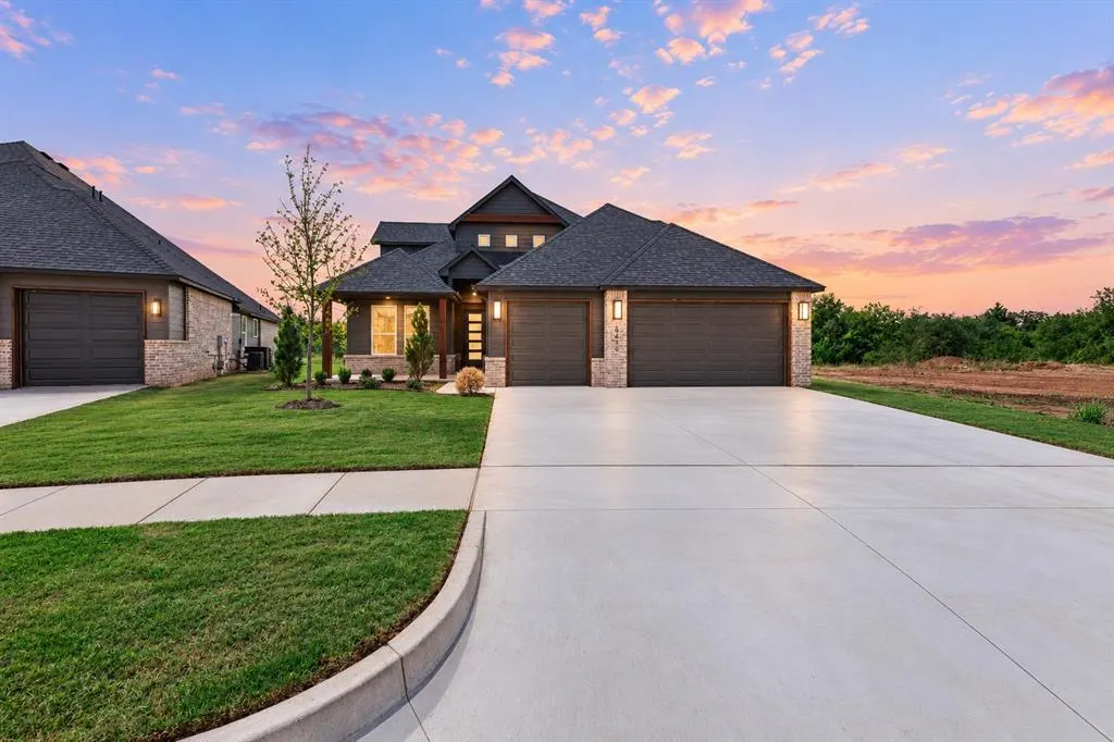 Front exterior — 8416 NW 153rd Street, Edmond, OK 73013