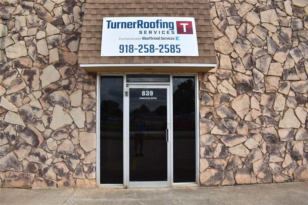 Photo 11 — 841 Industrial Drive, Yukon, OK 73099