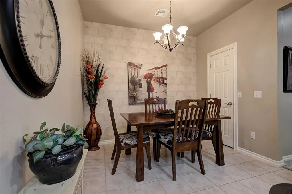 Photo 18 — 1632 Laurel Place, Edmond, OK 73003