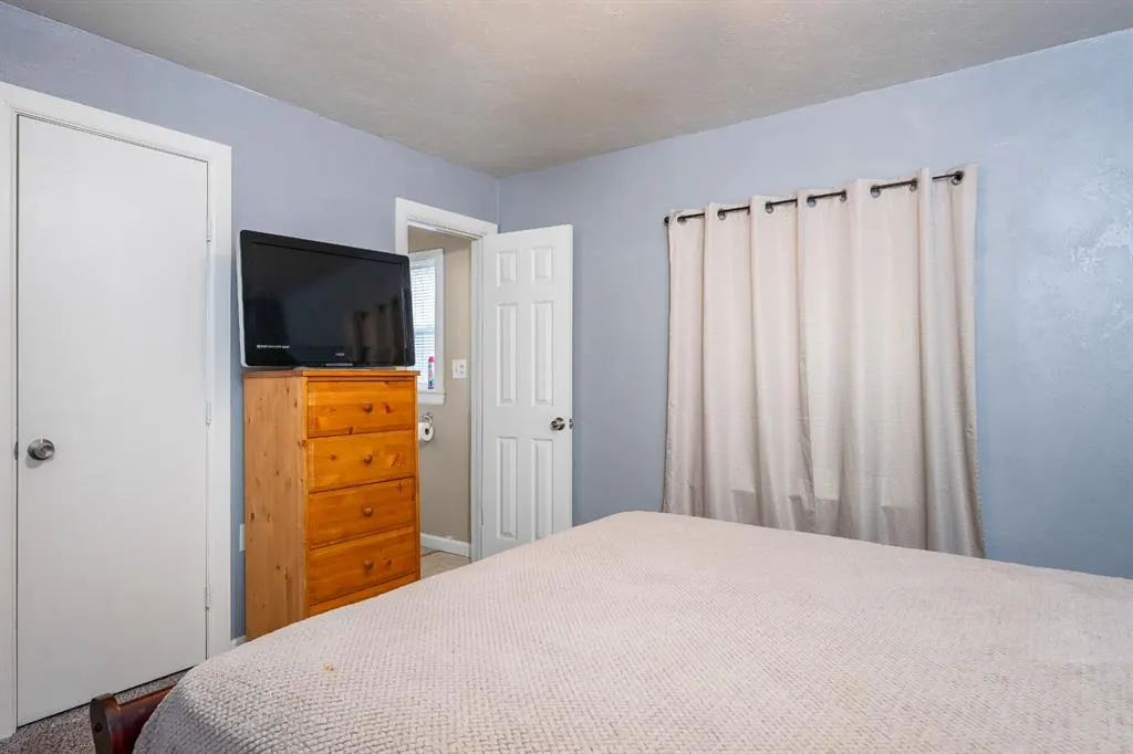 Photo 20 — 2443 SW 28th Street, Oklahoma City, OK 73108