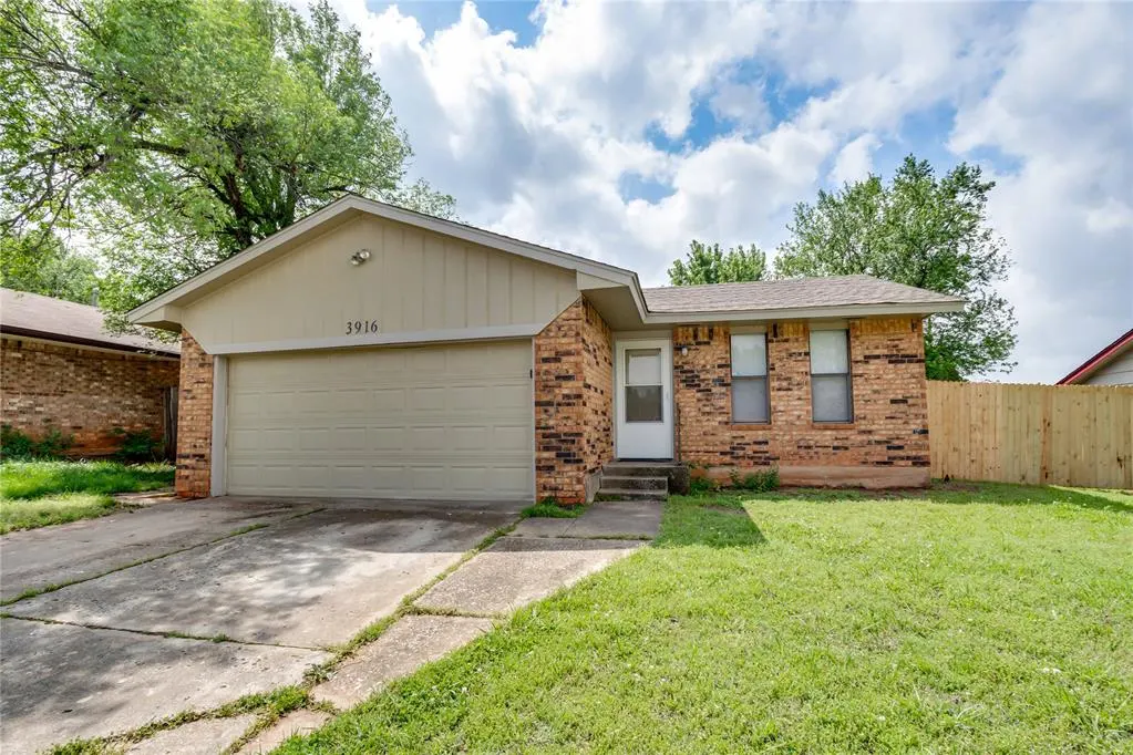 Front exterior — 3916 SE 46th Street, Oklahoma City, OK 73135