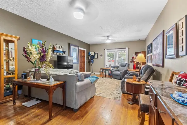 Photo 5 — 1511 Avant, Clinton, OK 73601