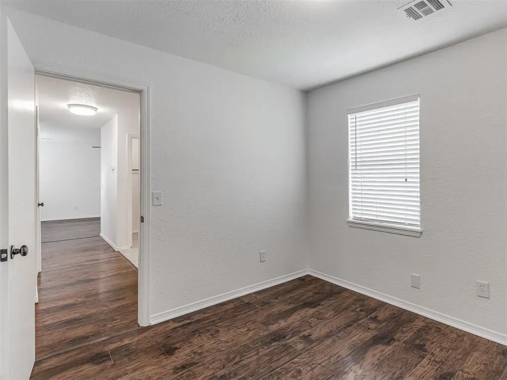 Photo 25 — 1608 NW 7th Street, Oklahoma City, OK 73106