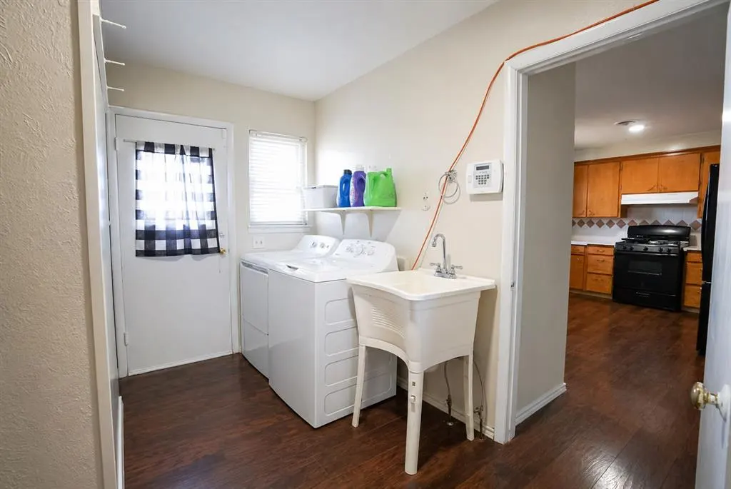 Photo 10 — 1909 W Modelle Avenue, Clinton, OK 73601