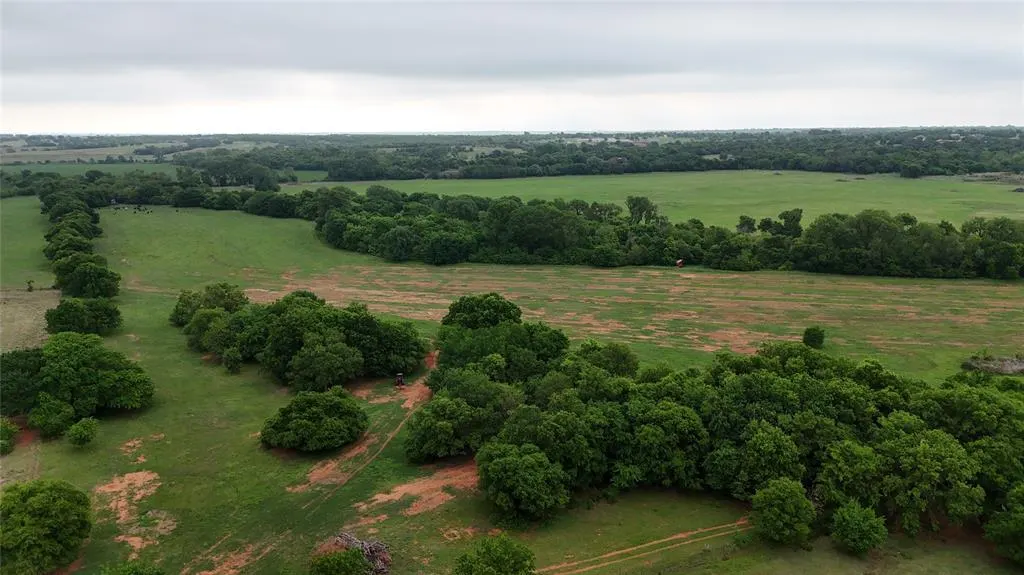 Photo 11 — 999 240th Street, Blanchard, OK 73010