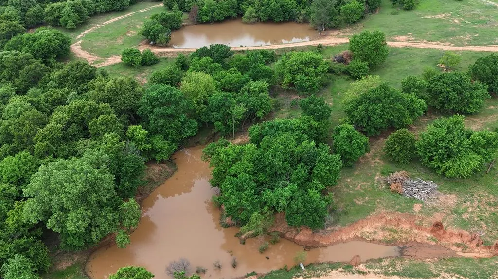 Photo 27 — 999 240th Street, Blanchard, OK 73010