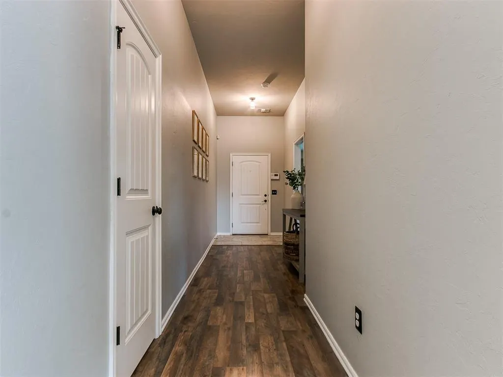 Photo 8 — 524 Talon Drive, Norman, OK 73072