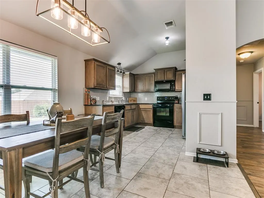 Photo 26 — 524 Talon Drive, Norman, OK 73072