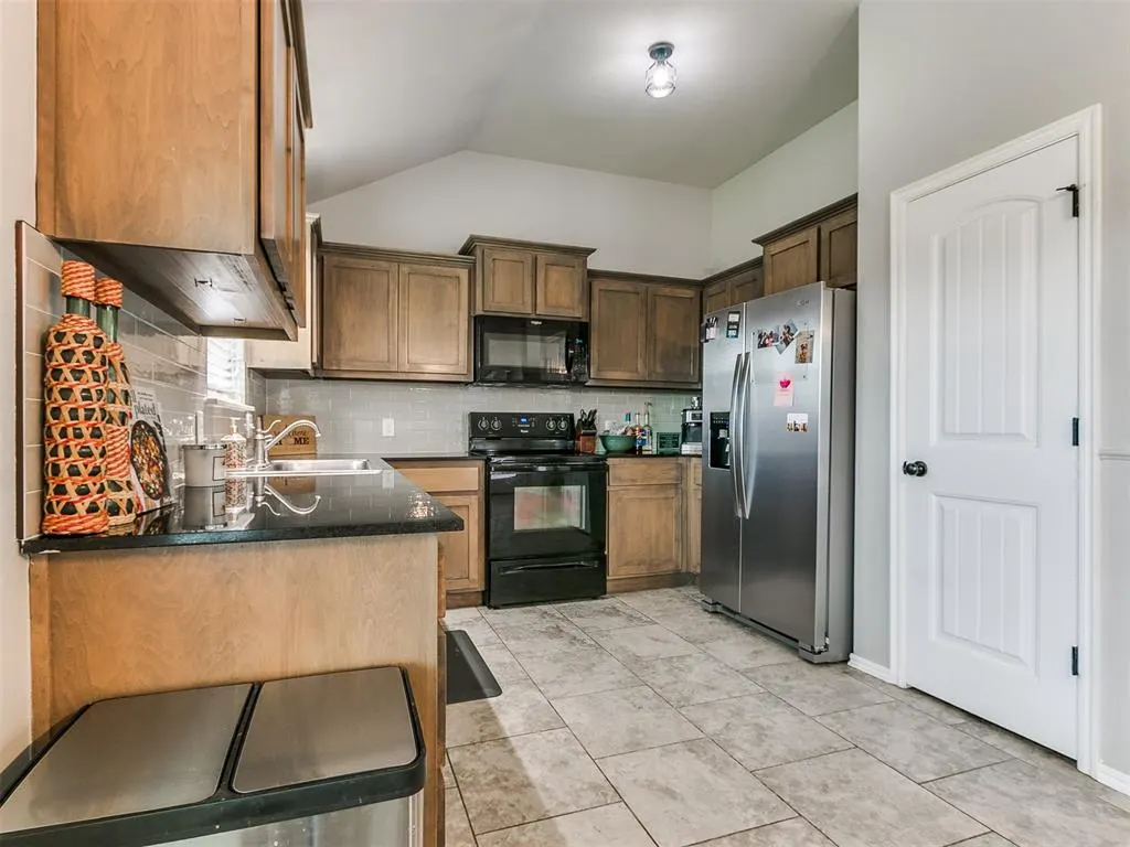 Photo 28 — 524 Talon Drive, Norman, OK 73072