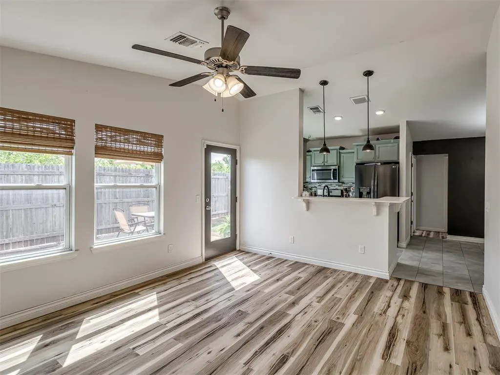 Photo 5 — 15120 Nightshade Drive, Oklahoma City, OK 73170